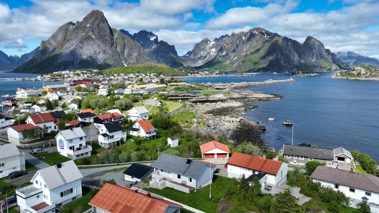 House In The Heart Of Lofoten With Spectacular View Reine Exterior photo